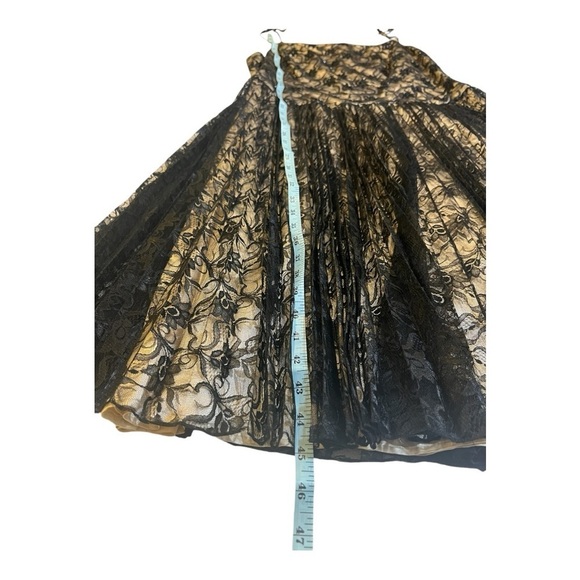 Vintage Drop Waist Pleated Lace Black & Cream Dress - Picture 7 of 16
